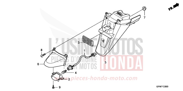 REAR FENDER for NHX 110 PEARL SILKY WHITE (NHA67) from 2010